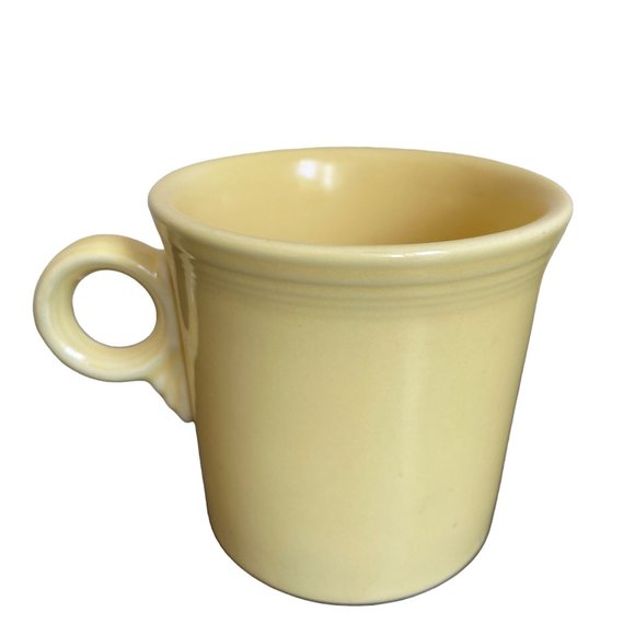 Fiestaware Pale Yellow Ring Handle Mug Fiesta HLC Homer Laughlin USA - Picture 2 of 7